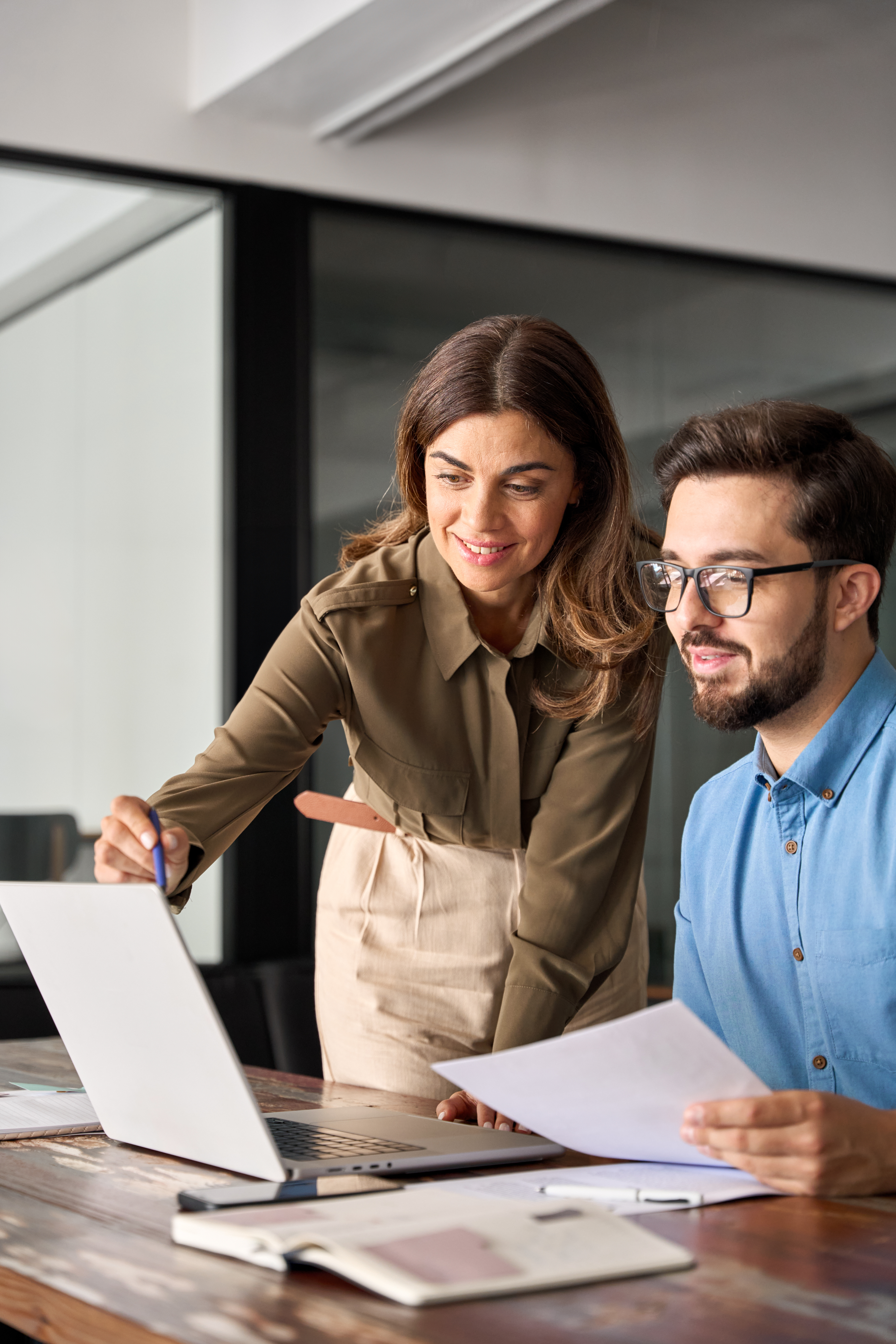 brokers_AdobeStock_722369209